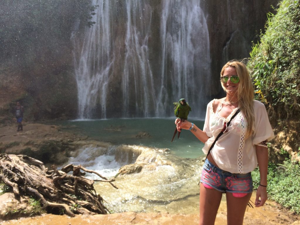 3 things solo travelling women hate hearing.