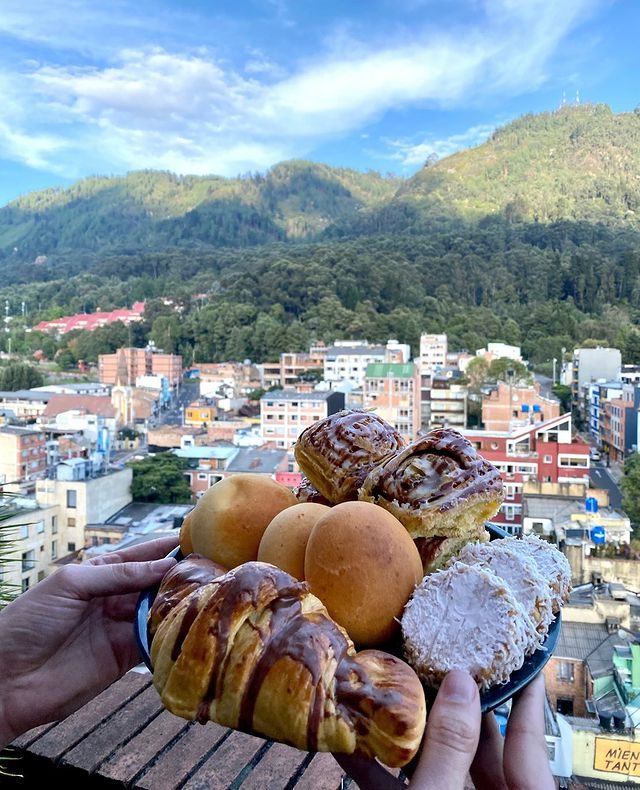 @gracedvornik on a mission to try all the pastries Colombia has to offer 🙌🏻​​​​​​​​
.​​​​​​​​
.​​​​​​​​
.​​​​​​​​
.​​​​​​​​
 #expirementwithflavor #chef #yachtchef #culinary #artofplating #galleygang #yacht #chefsplateform #foodartchefs #galleychef #instachef #gourmetartistry #gastroart #chefsofinstagram #chefstable #michelinstar #gourmetparadise #professionalchef #chefstagram #culinarylife #chefsplating #intergourmetfood #foodart #culinarygangstas #chefsonboard #culinaryarts #chefslife #thesuperyachtchef #chef #cooking
